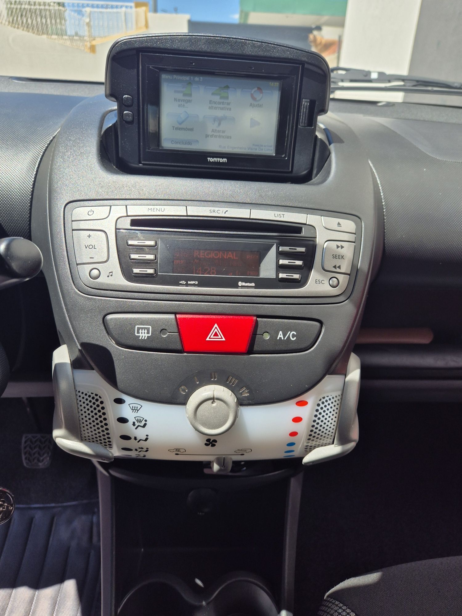 Toyota Aygo Cool 1.0-2014