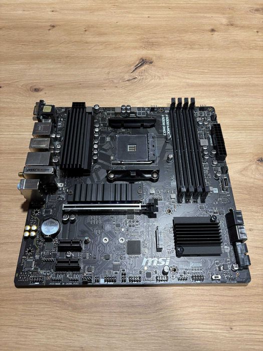 MSI B550M PRO-VDH WiFi — AM4 — mATX — Б/У