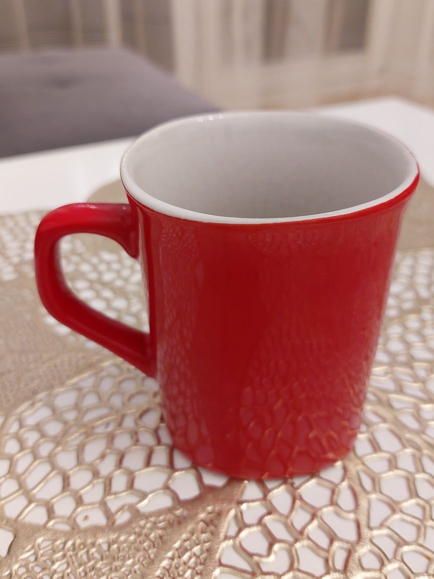 Kultowy kubek Nescafe