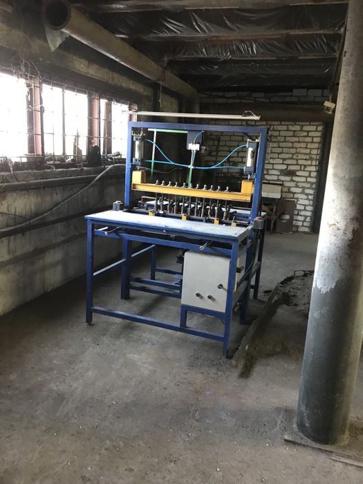 Багатоточковий верстат для точкового зварювання сітки