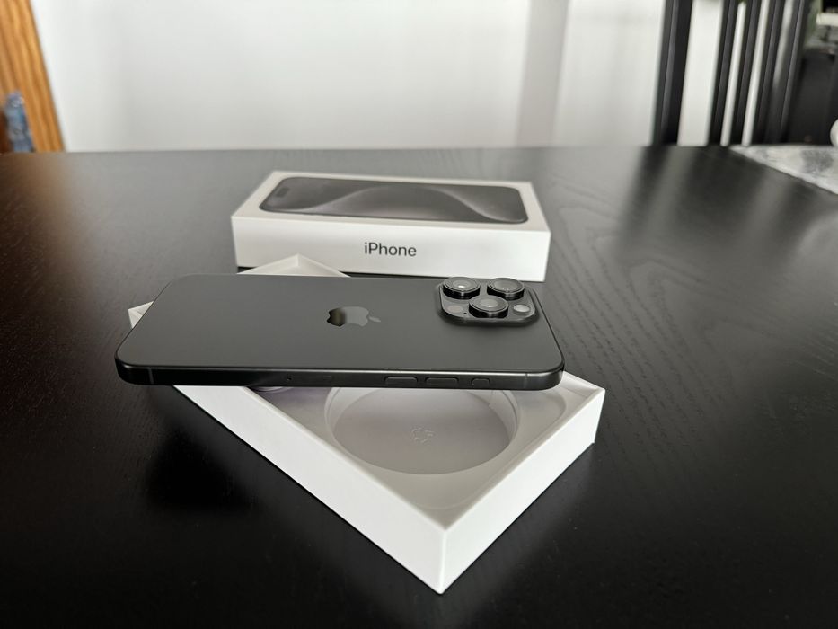 Iphone 15 pro max 256GB Black Titanium jak Nowy !!