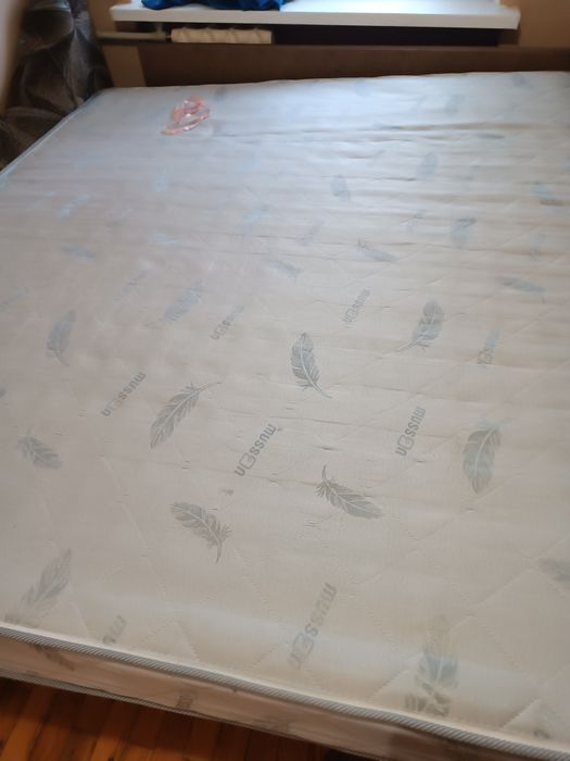 Продам матрас 2 х спальный