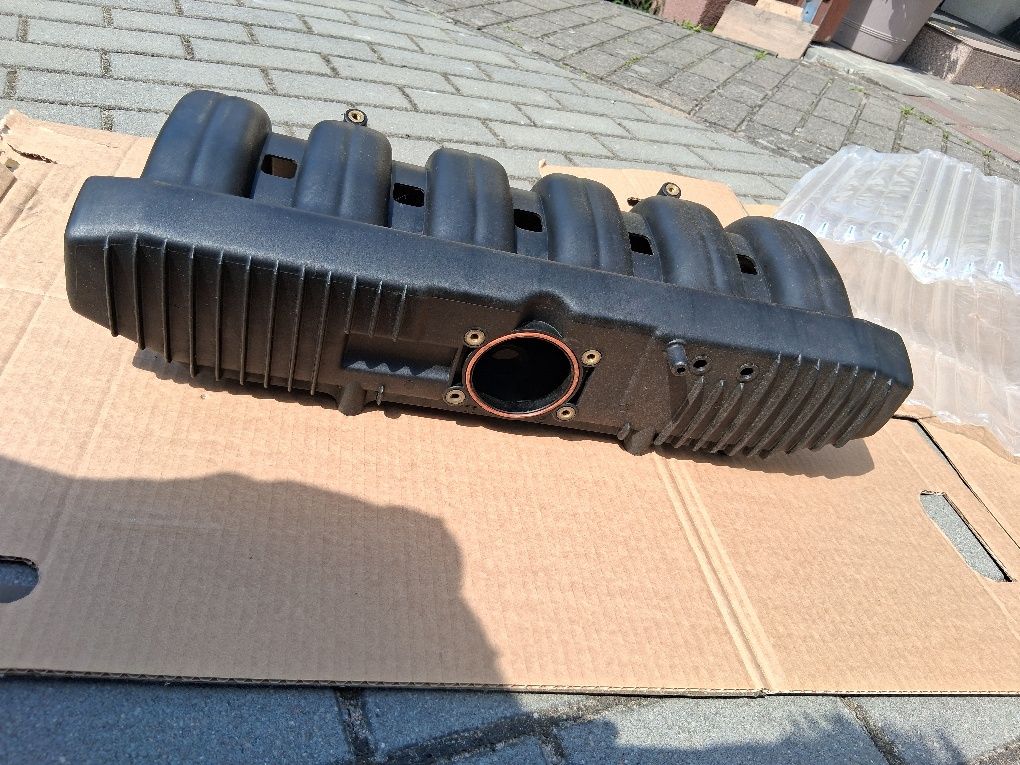 Kolektor ssący M50B25
