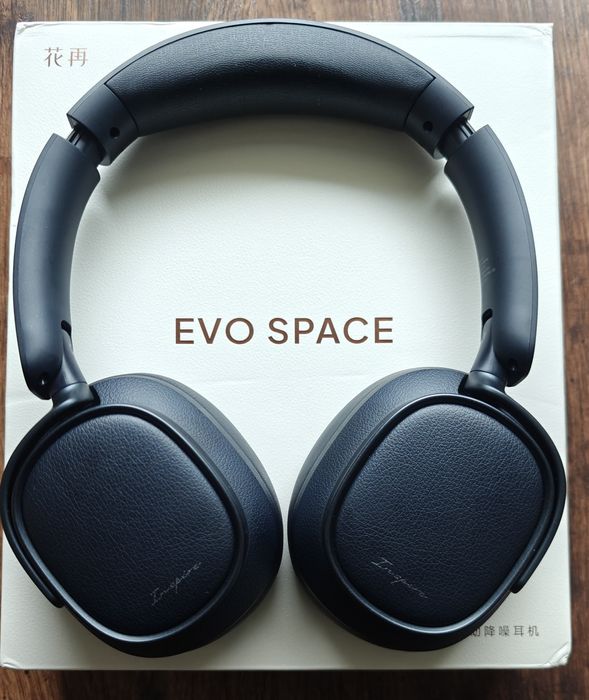 Słuchawki Edifier Space Evo