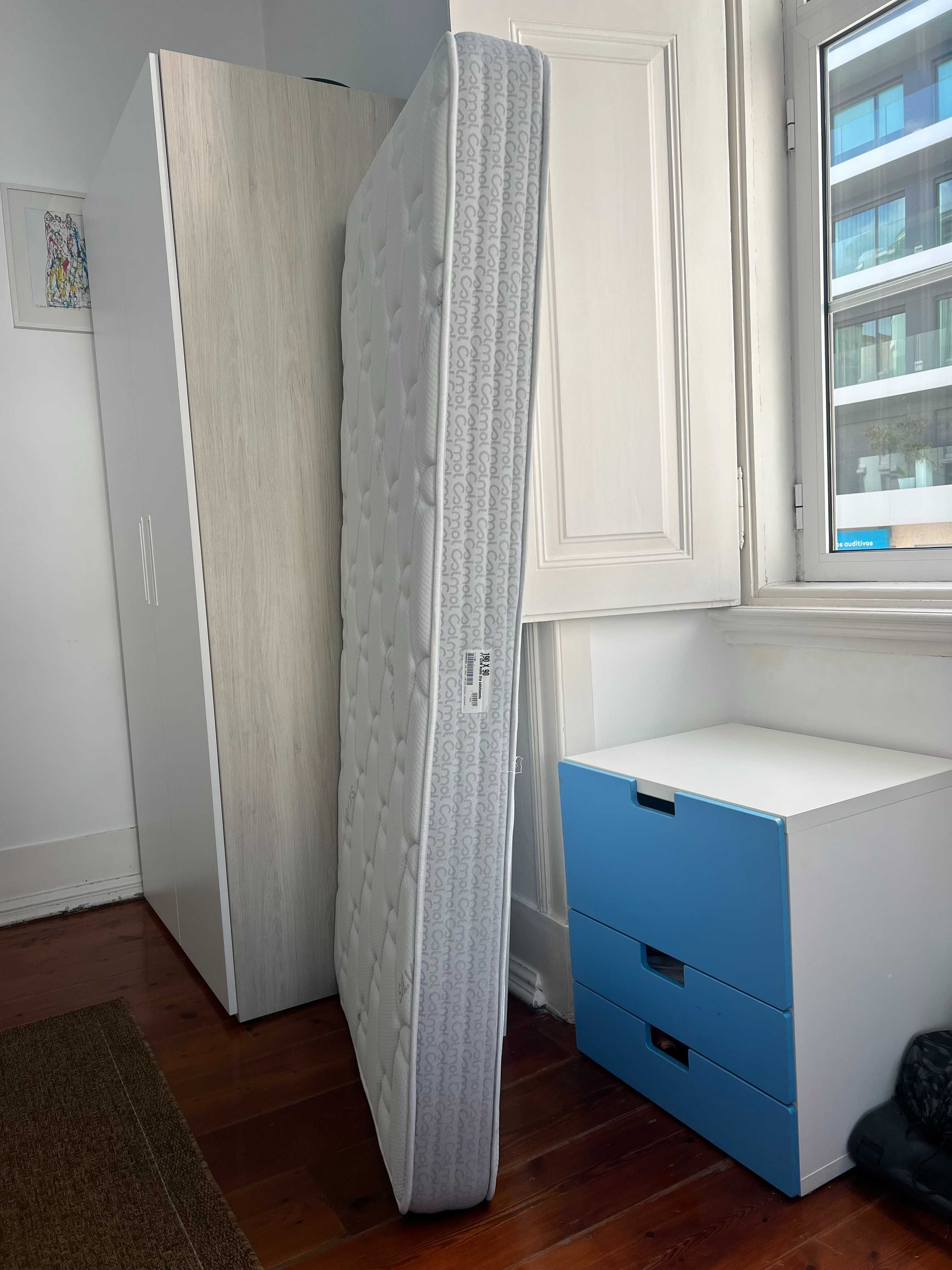 Colchão Colmol 190cm x 90cm. Excelente!