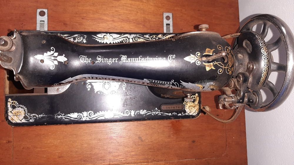 Máquina de costura Singer