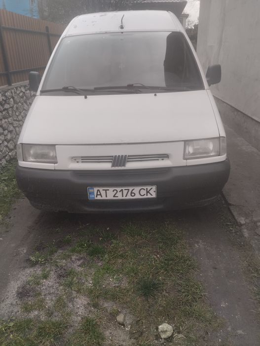 Авто Fiat Scudo 2000р.