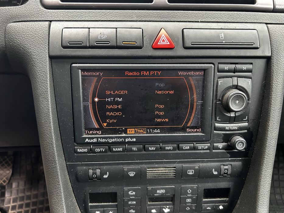 Магнитола магнитофон Audi a6c5 2D 2 дин RNS E  рнсе