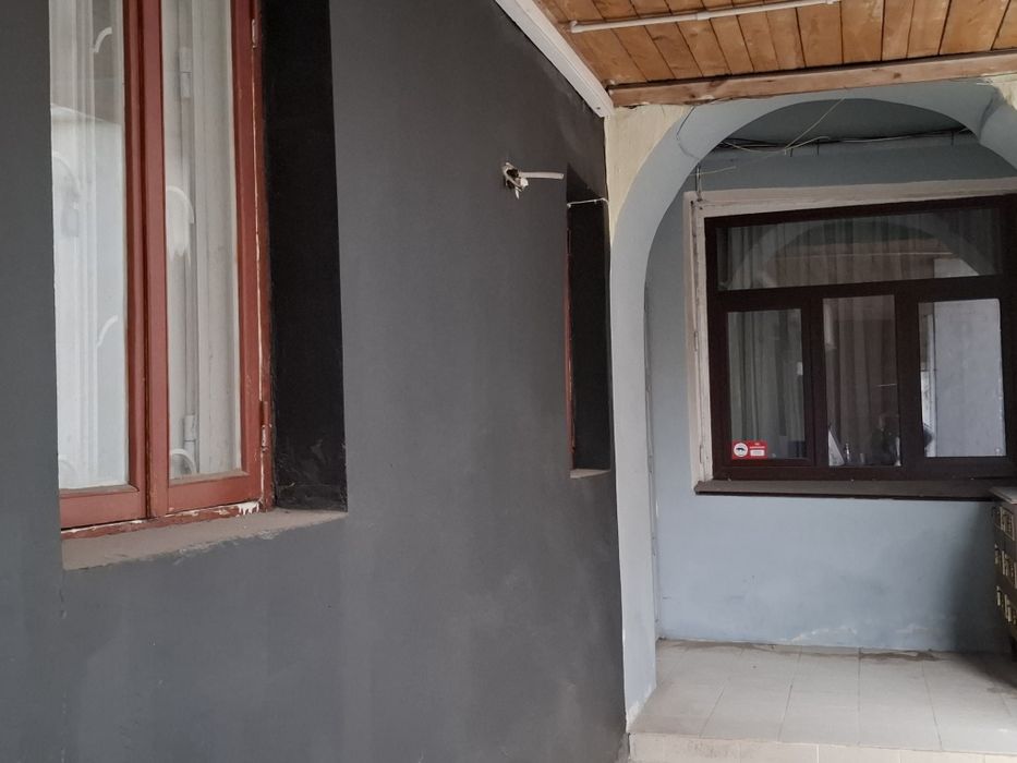 Оренда 220 кв м 1-й пов.фасаду,все вкл.без меблів з 1.01.25 Центр По