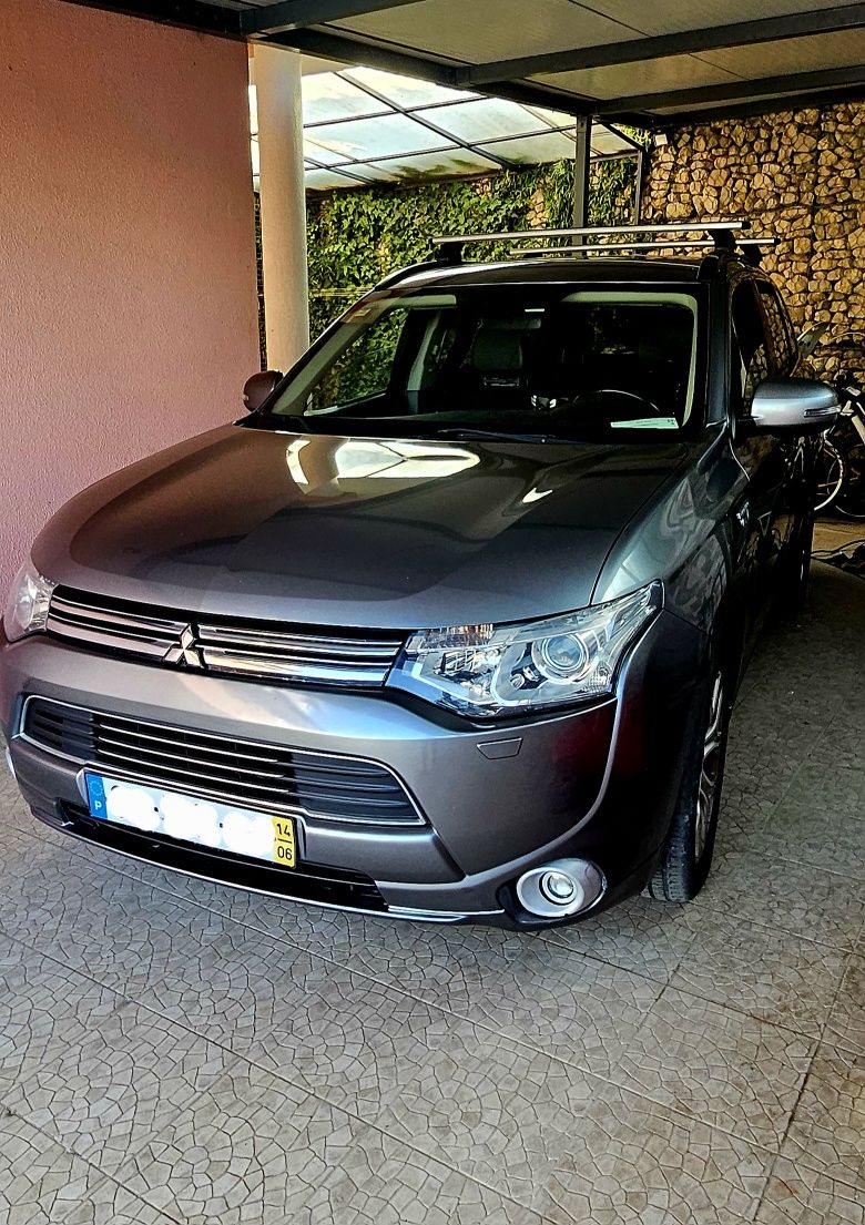Mitsubishi Outlander PHEV 2014 – Híbrido Plug-in