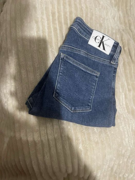Джинси Calvin klein