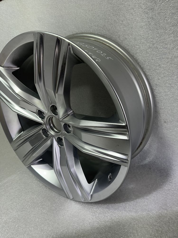 Felga aluminiowa Volkswagen 5NA OE TIGUAN 7.0" x 19" 5x112 ET 43