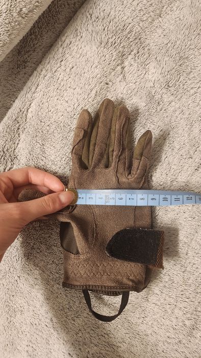 Rękawiczki fouganza 10-12 lat bez metki