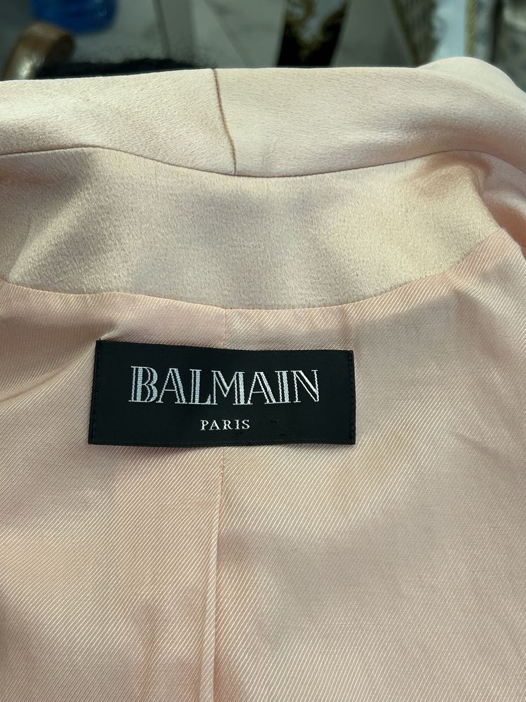 Шикарний рожевий піджак Balmain. Люкс бренд. Оригінал.