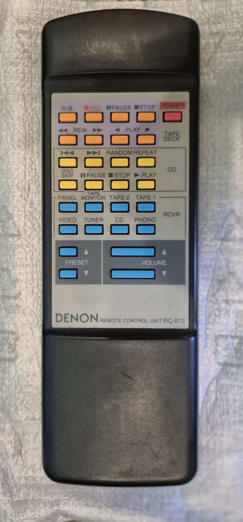 Amplificador receptor AM FM Denon DRA 385RD c/ comando