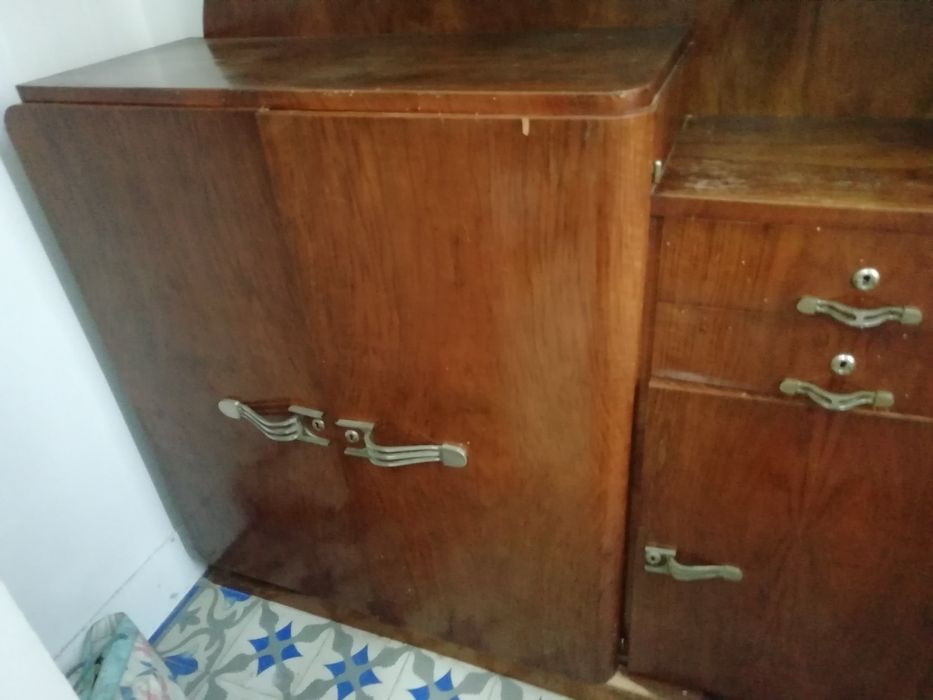 Estante Art Déco