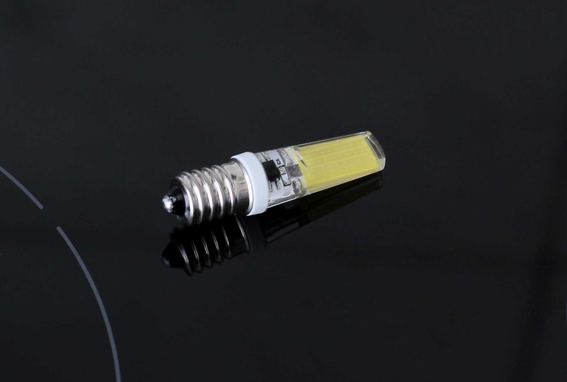 Лампа світлодіодна E14 9Вт 220В / лампочка светодиодная Led e14 9w
