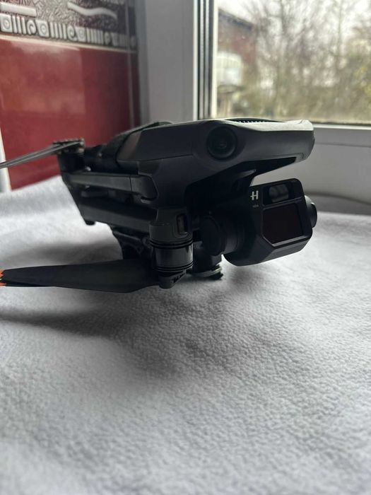 Квадрокоптер DJI Mavic 3 Classic