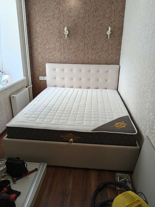 Ліжка на лам. блоці (з підйомним мех.) 1.6/2.0 Розміри є різні