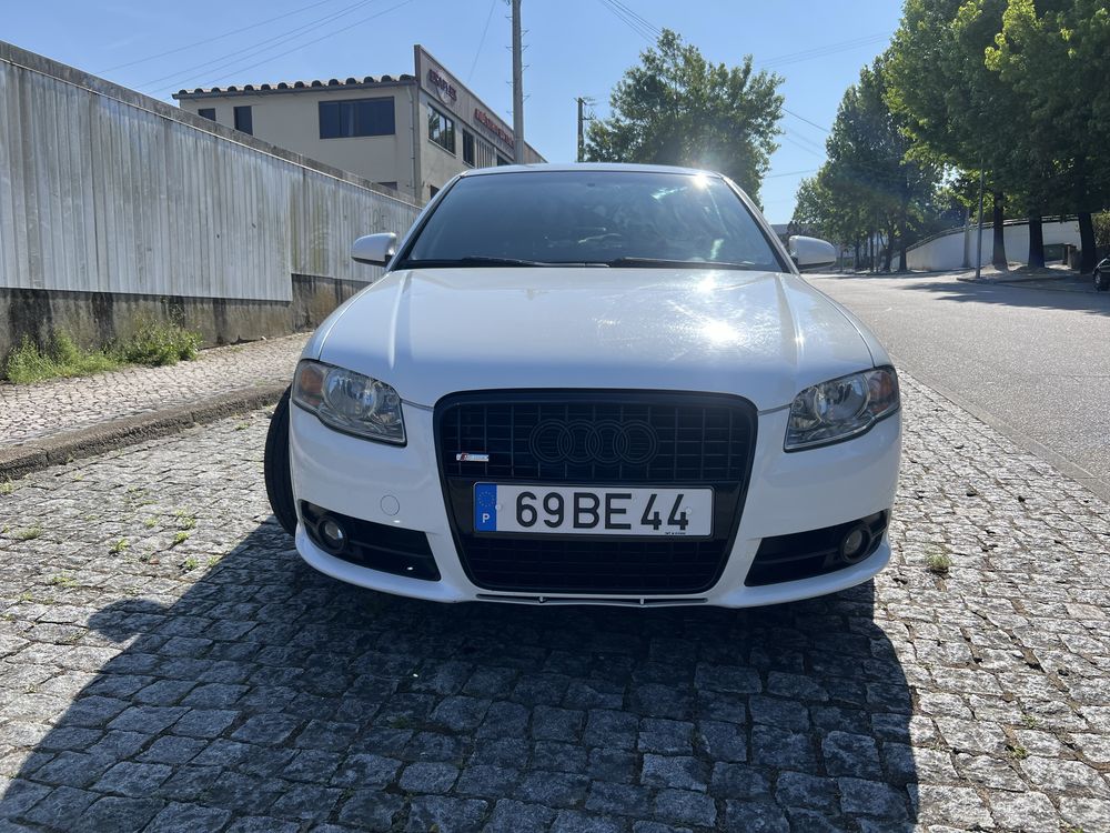 Audi A4 B7 sedan