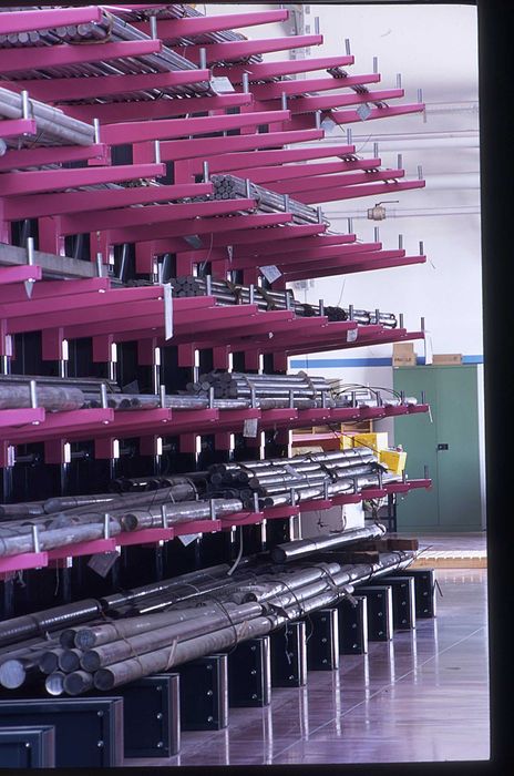 Складські стелажі Палетні Поличкові Консольні