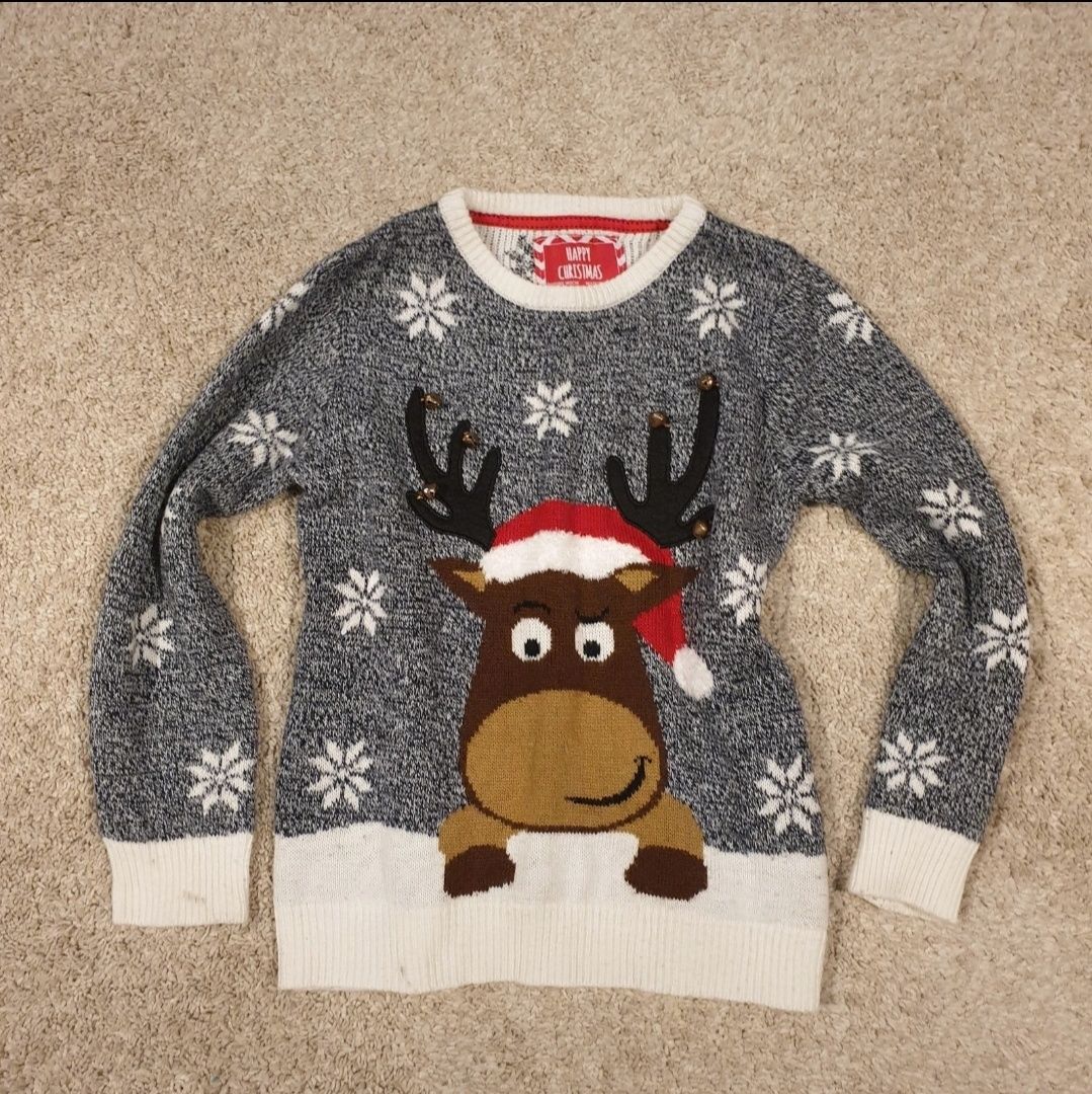 Sweter z reniferem świąteczny