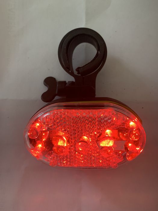 Задній ліхтар габарит на велосипед.