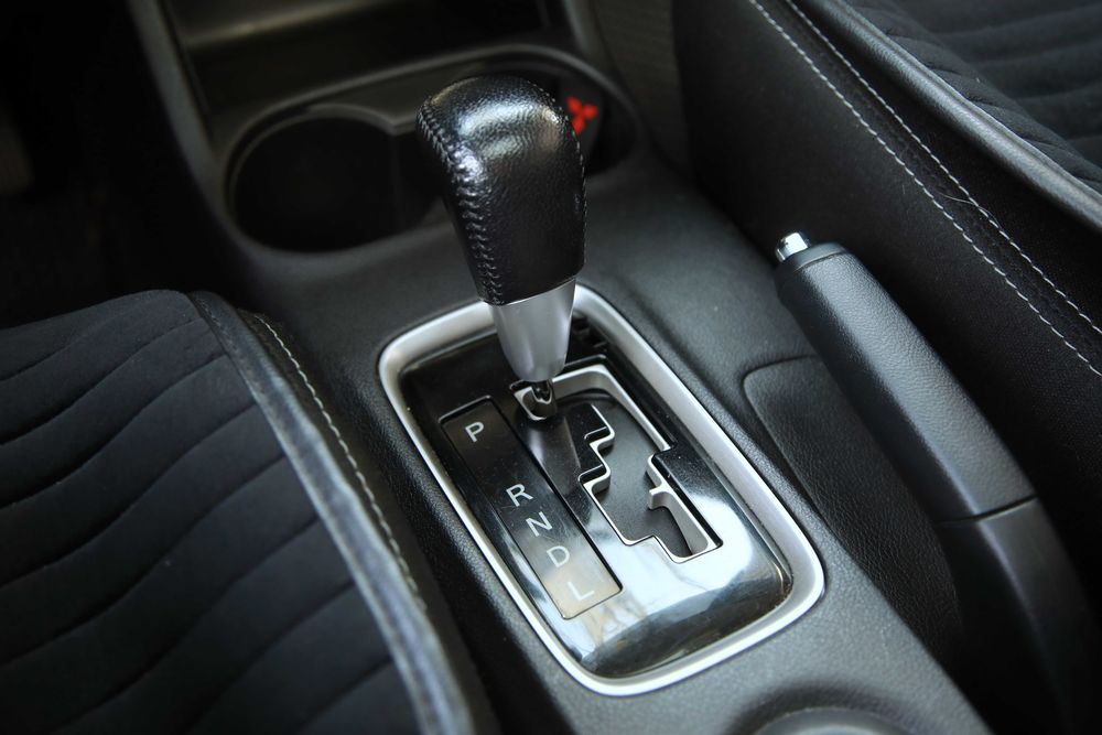 Mitsubishi Outlander 2016