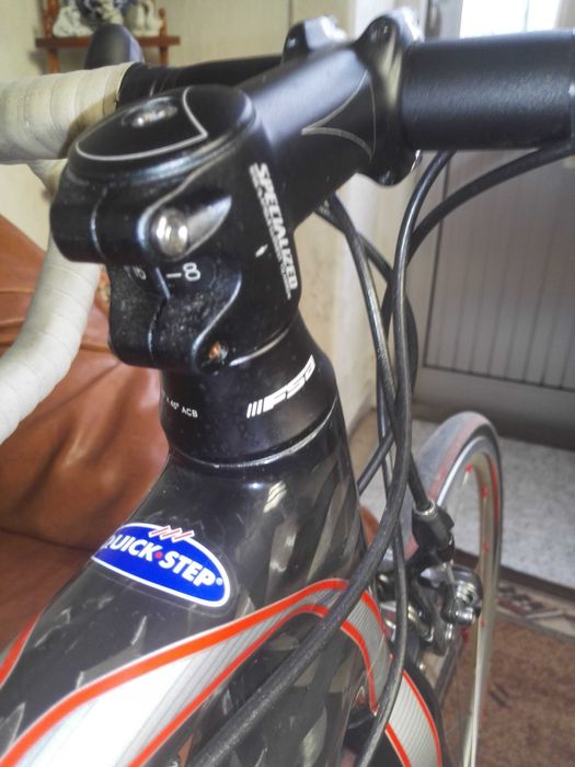 Specialized TARMAC em Carbono