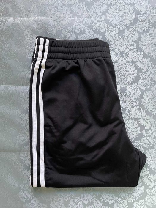 Calças Pretas Adidas IC6747