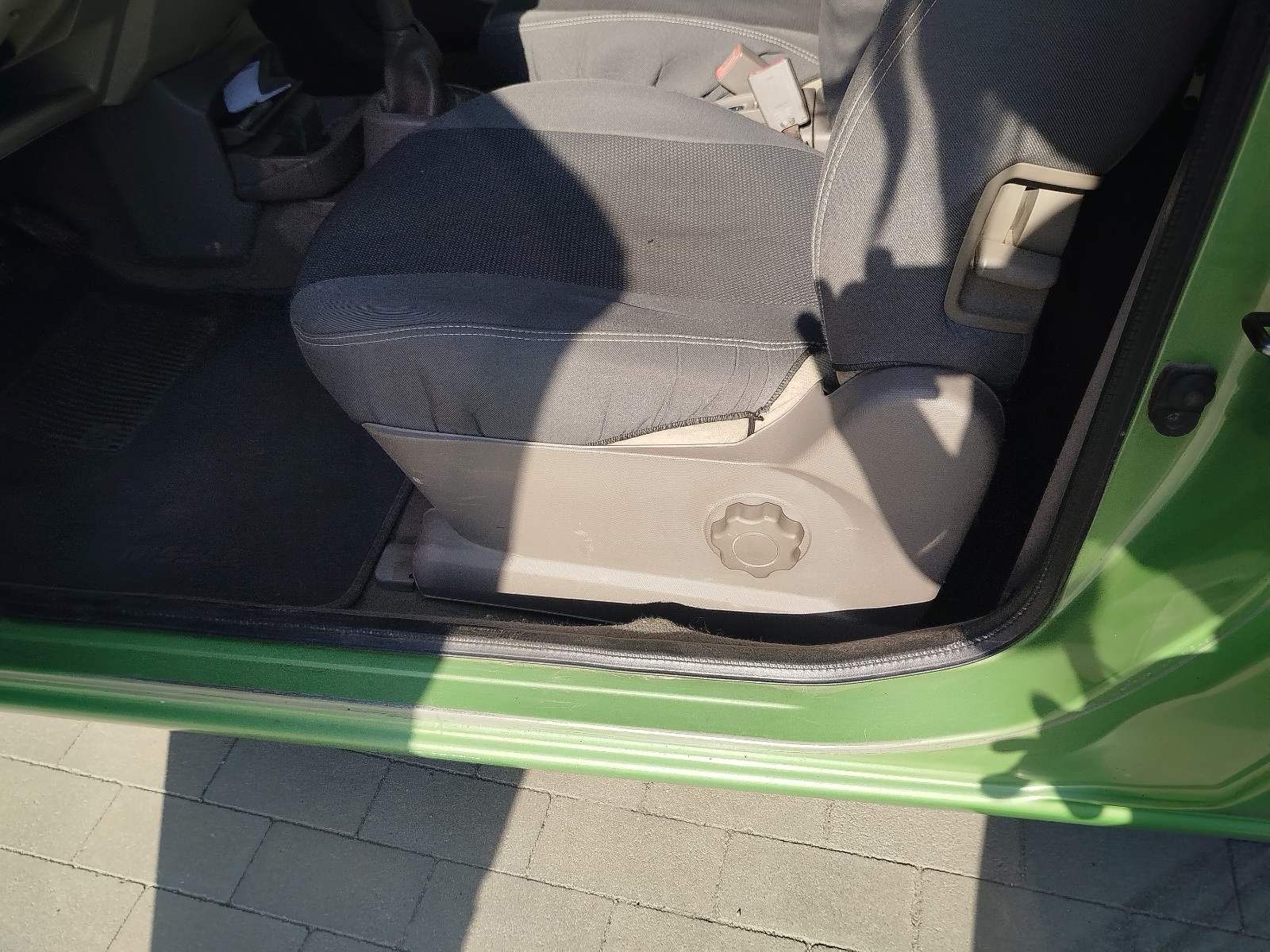 Nissan Micra k12