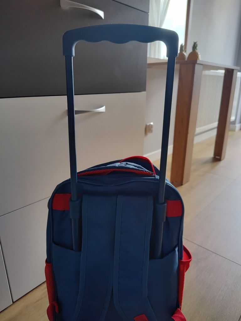 Plecak/walizka na kułkach