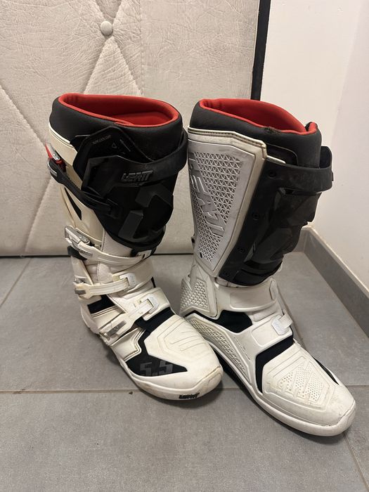 Buty mx Leatt 5.5 flexlock biale. Rozmiar 47 jak nowe.