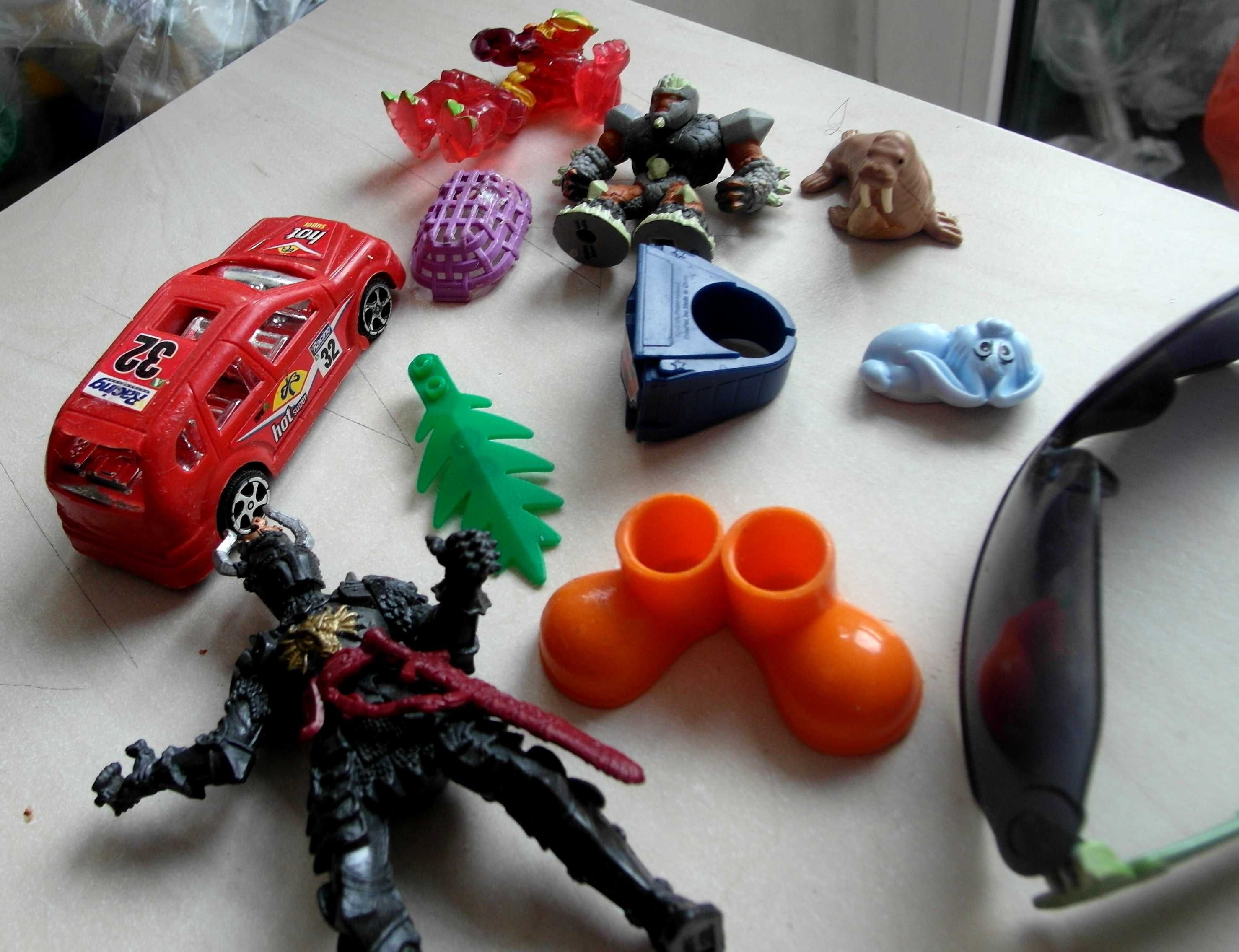 Гормити и другие игрушки + очки от солнца - все, что на фото