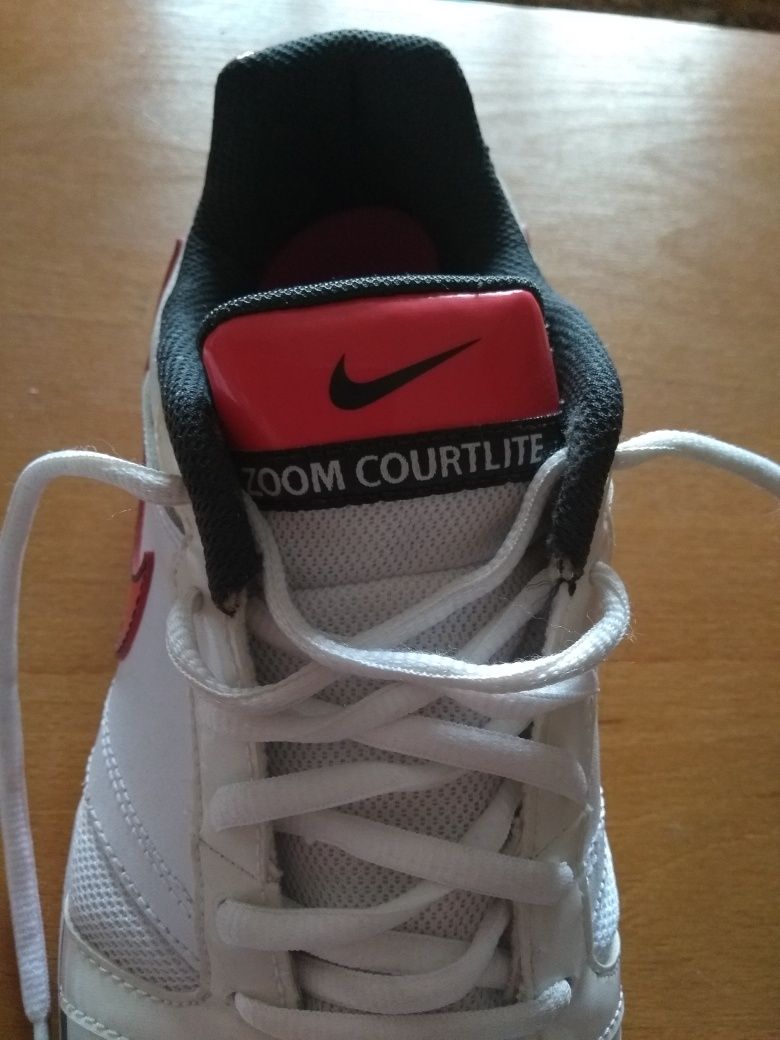 Кросівки Nike Zoom Court. 40.5р оригінал