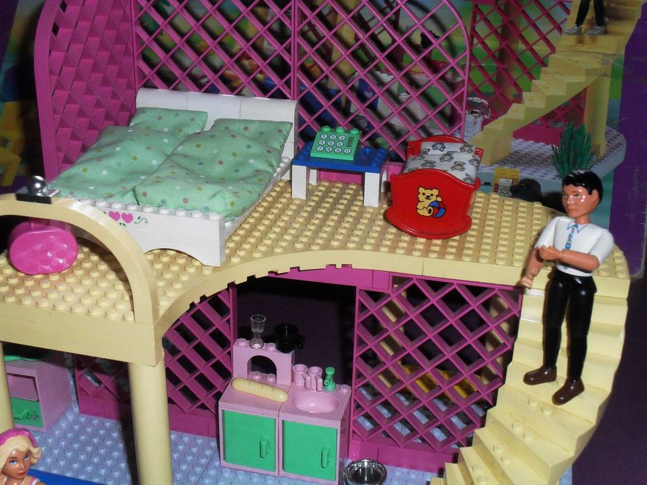 Lego belville fiends duży piętrowy domek dla lalek basen