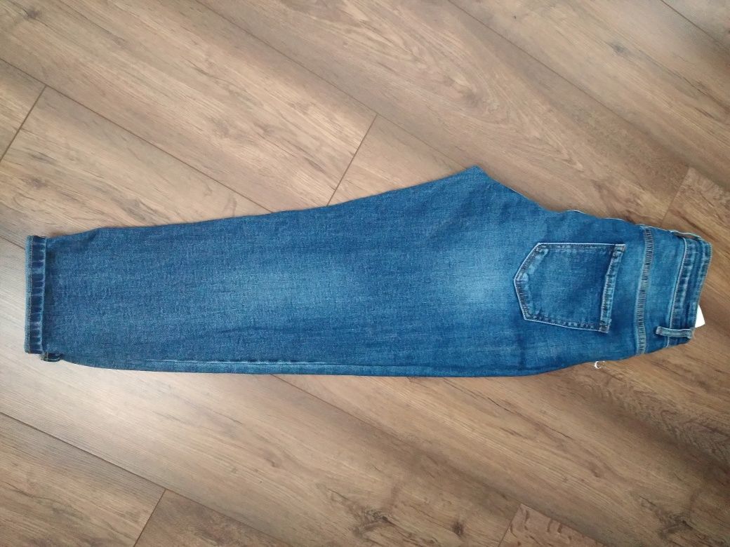 Nowe jeansy damskie typu mom, M.Sara S