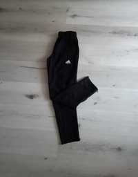 Ocieplone spodnie sportowe Adidas rozm 152