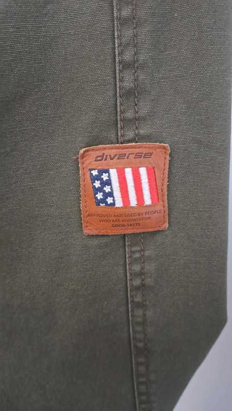 wiosenna kurtka khaki wojskowa USA z kapturem Diverse 38 stan idealny