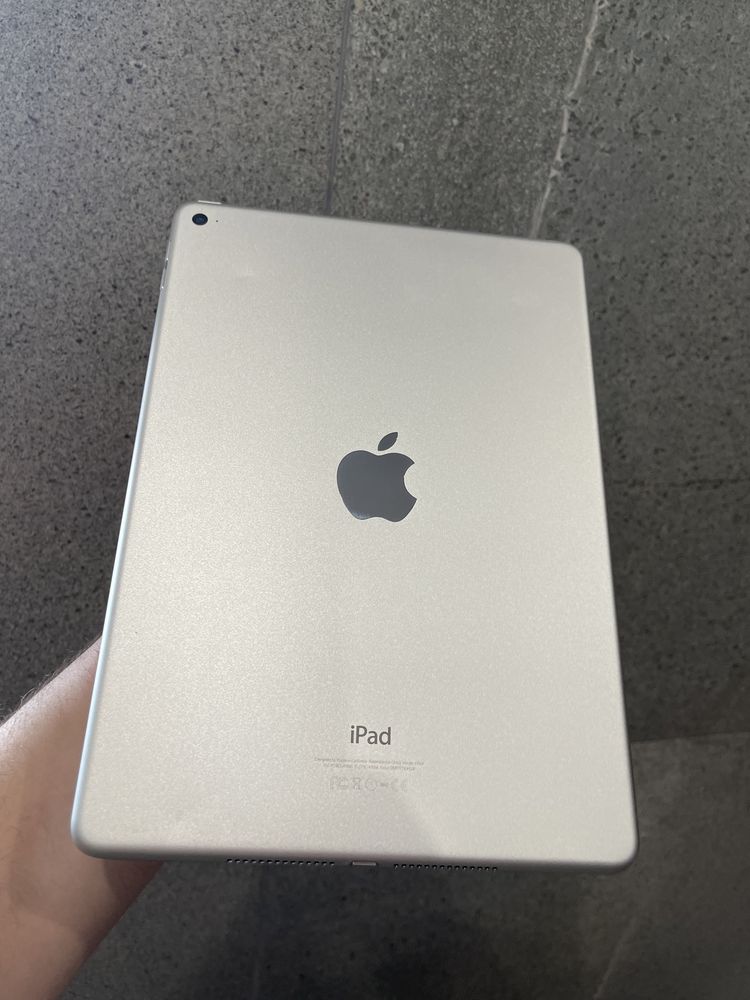 iPad Air 2 32gb Wi-Fi Silver (104)