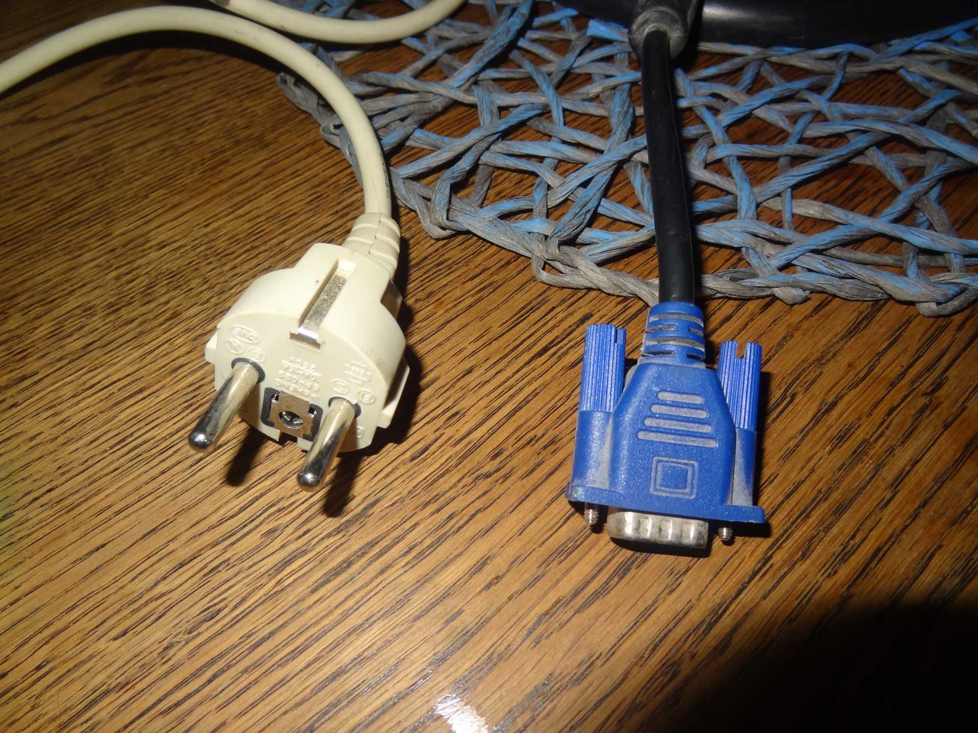 Monitor NEC 19 cali