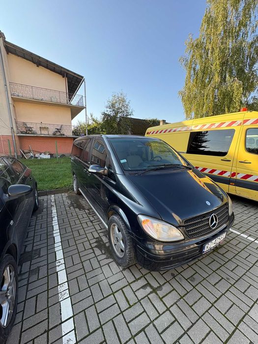 Mercedes-Benz Viano 3.0 CDI V6 • Automat • 7-osób • Klimatyzacja