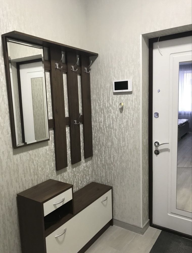 ЖК ЛАЗУРНЫЙ Сдам 1-комн.кв-ру 40м2 Авт.отопл. Центр Центральный рынок