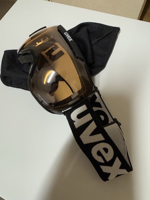 Горнолыжная маска UVEX б/у