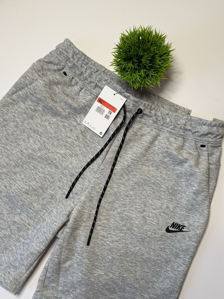 Шорти Nike Tech Fleece / найк теч фліс