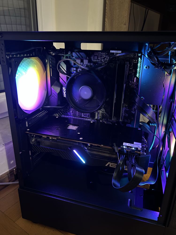 Komputer gamingowy | ryzen 5 | RX5700XT