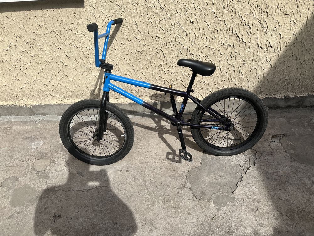 Продам BMX Mongoose