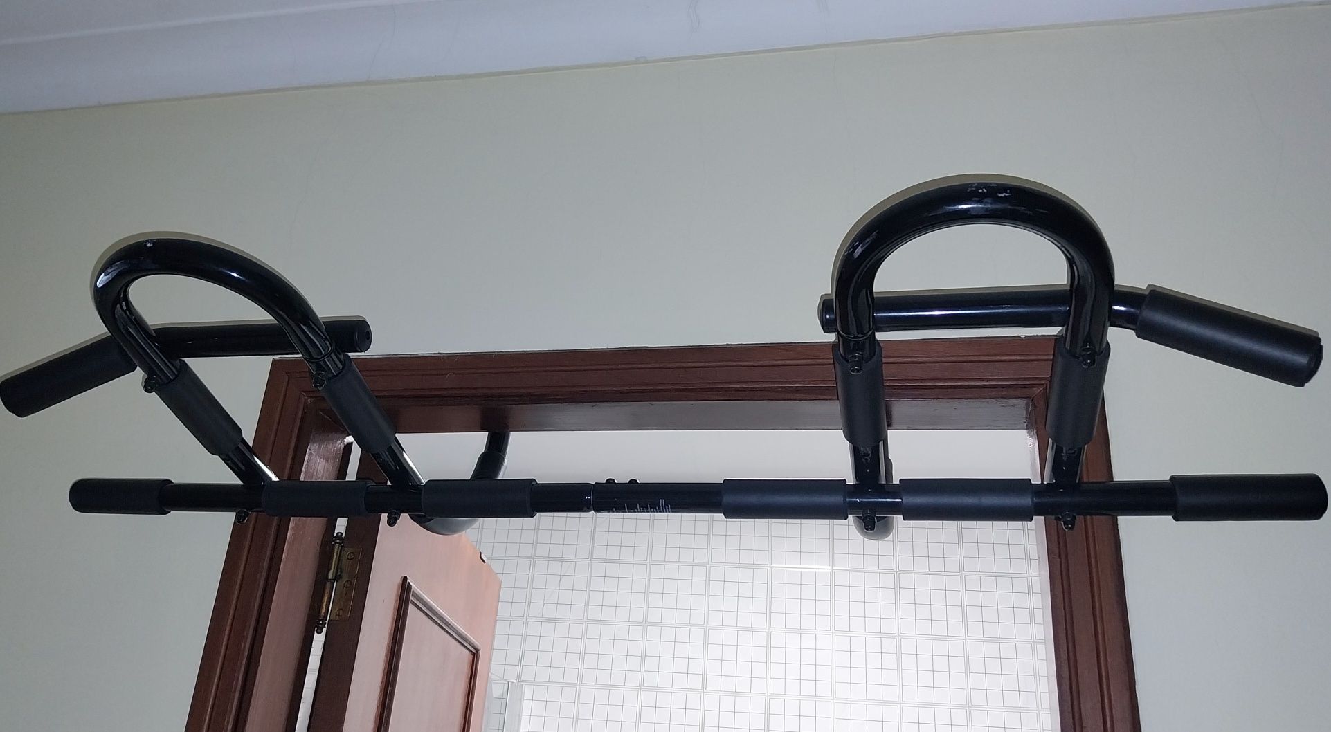 Barra de Exercícios, Multifunções, como nova.