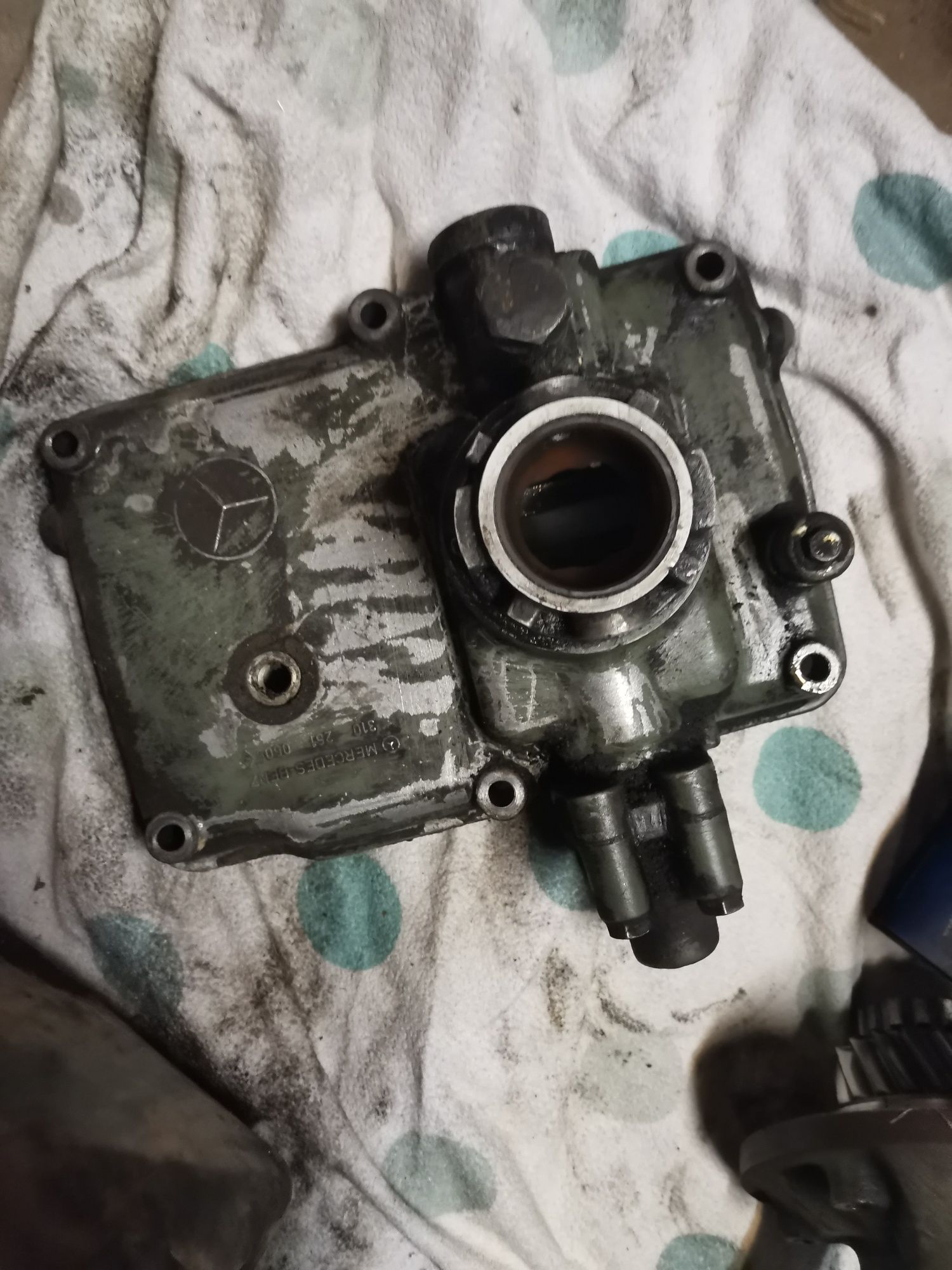 Коробка передач  Mercedes d711