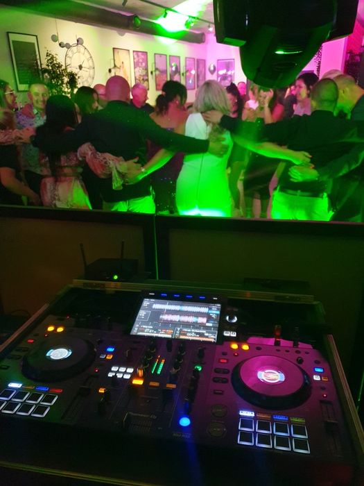 Dj Mateeo /Dj/prezenter/wodzirej na każdą okazję, zawsze udane Wesela